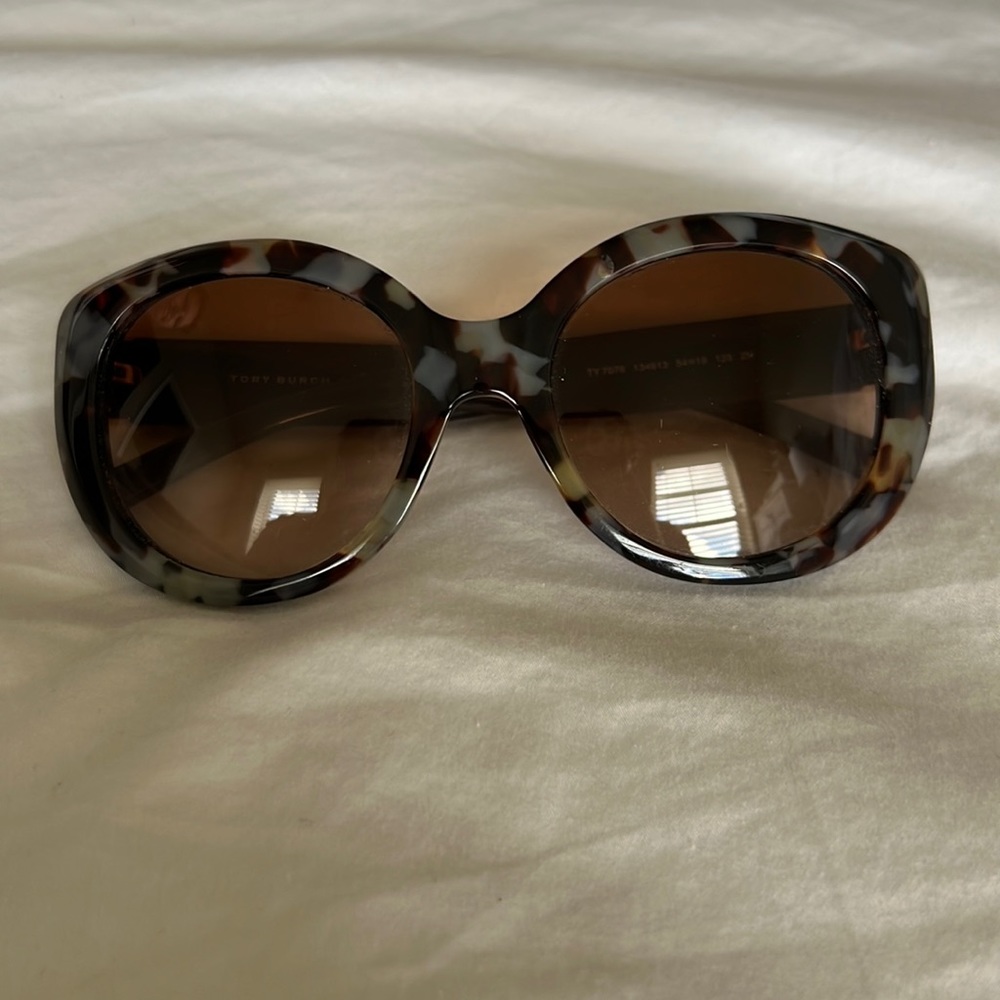 Tory Burch tortoise sunglasses